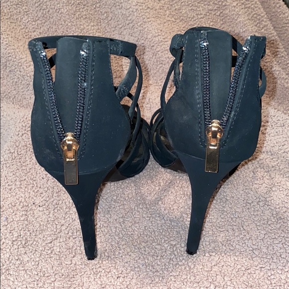 Black Strappy Heels Size 8 - Picture 2 of 9